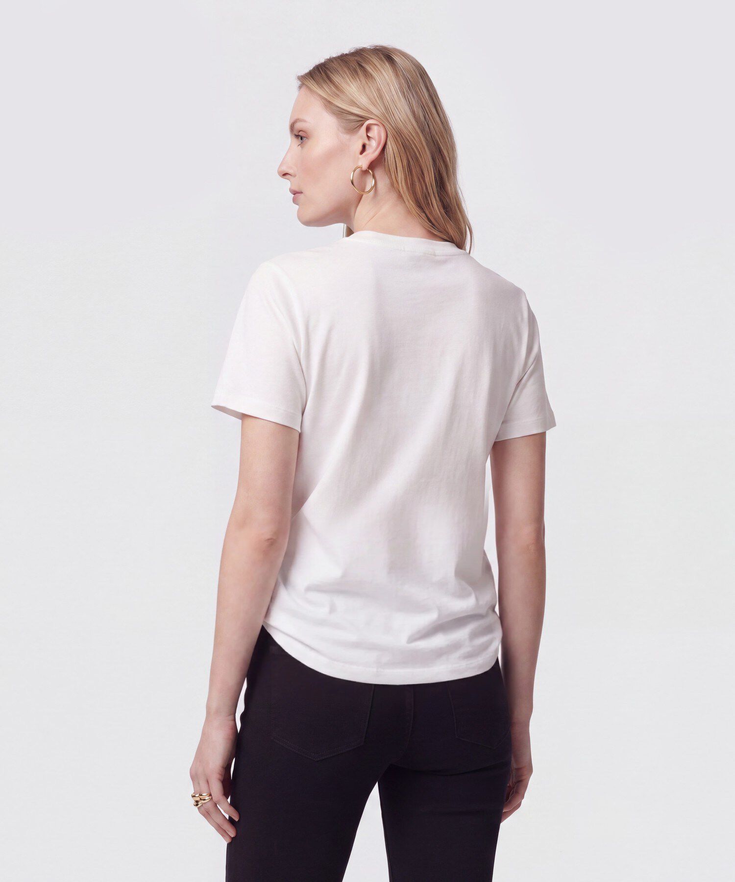 Camiseta Con Bordado Floral Para Mujer