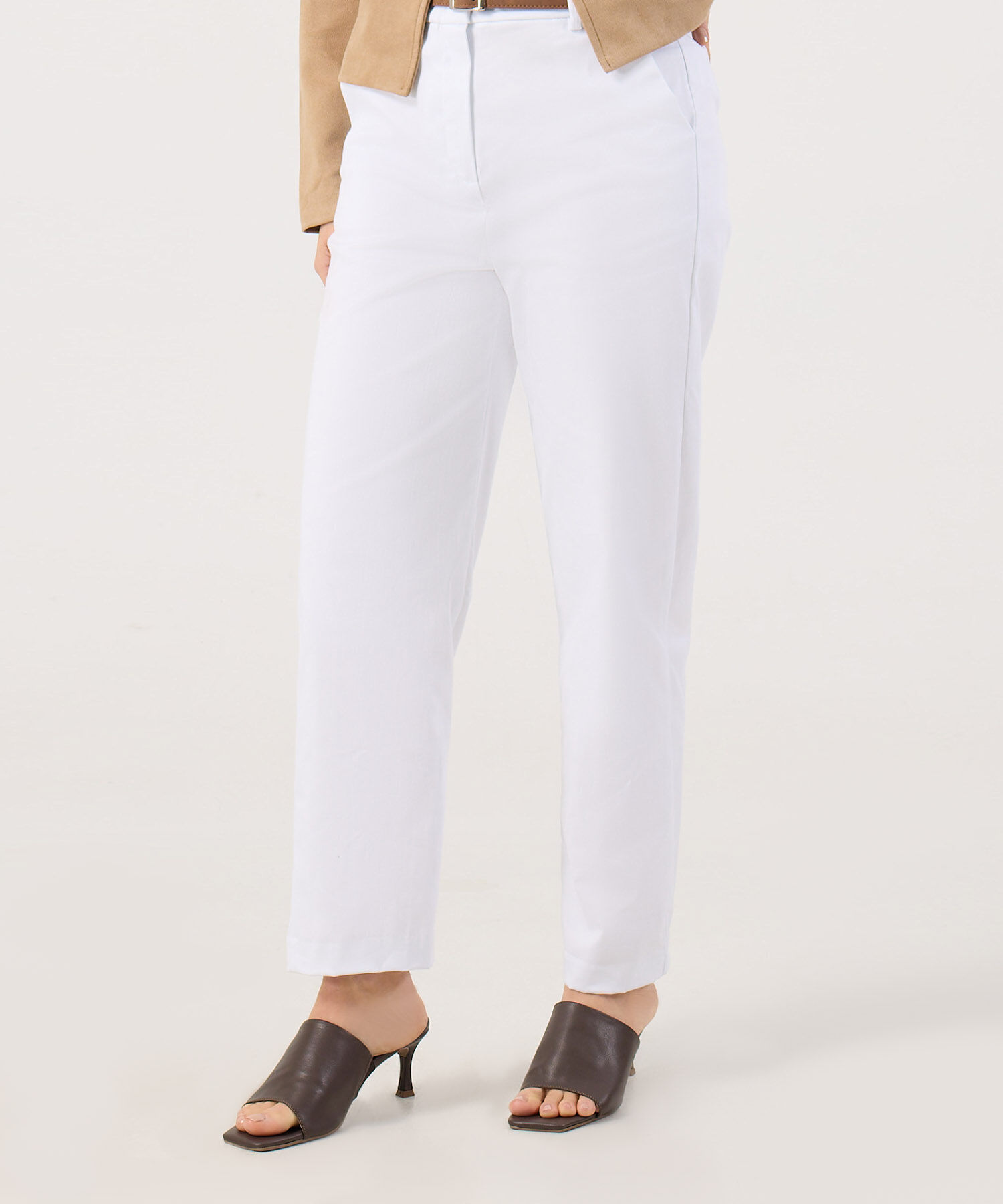 Pantal&oacute;n Chino B&aacute;sico