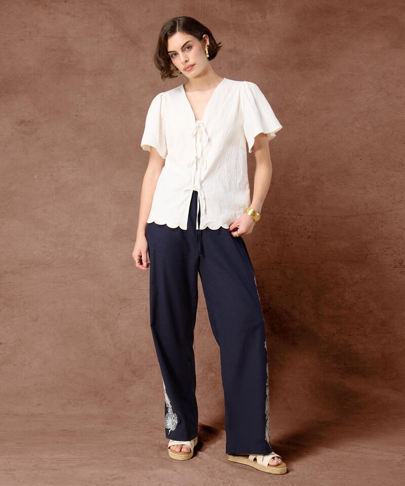 Blusa con Escote V y Cierre de Lazos Para Mujer