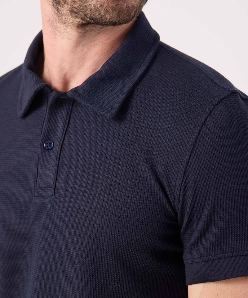 Polo Unicolor Texturizada 