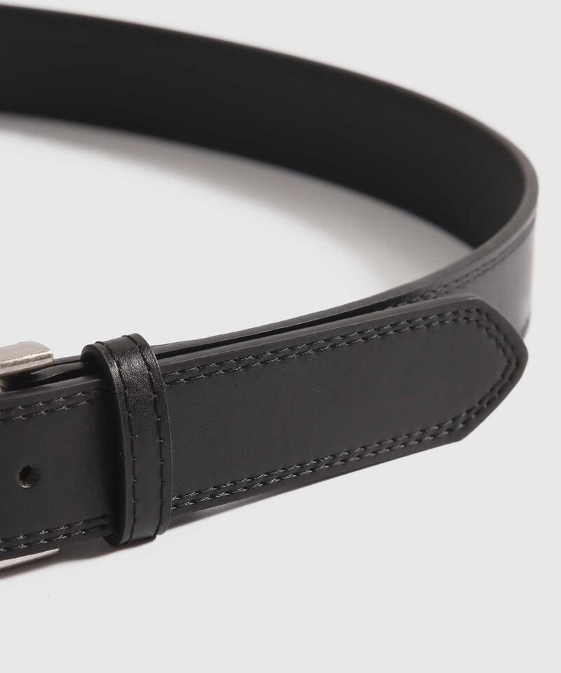 Cintur&oacute;n B&aacute;sico en Efecto Cuero