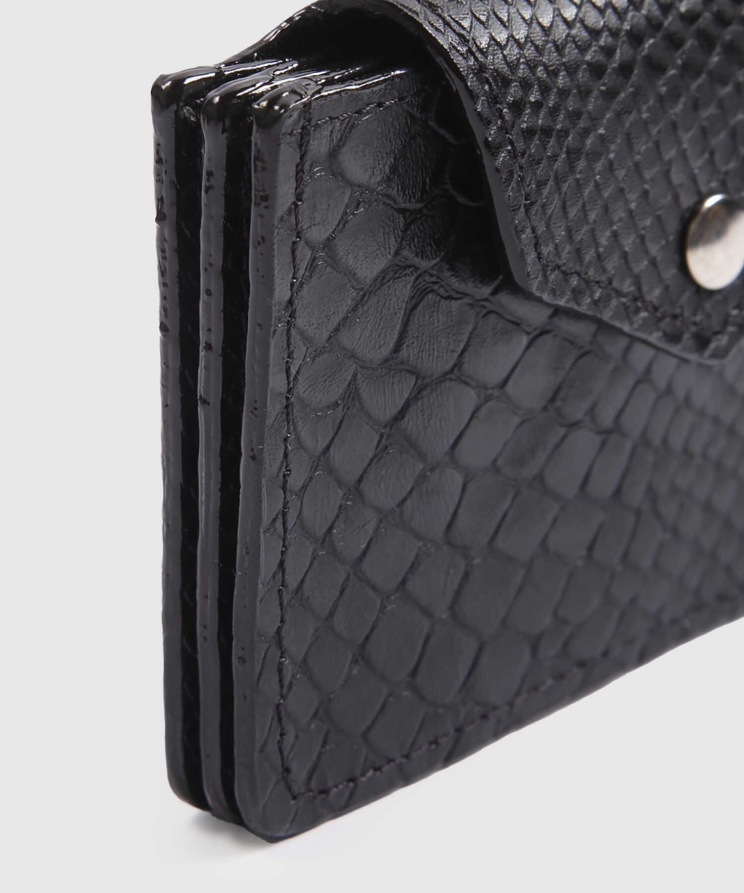 Billetera con Tapa en Cuero