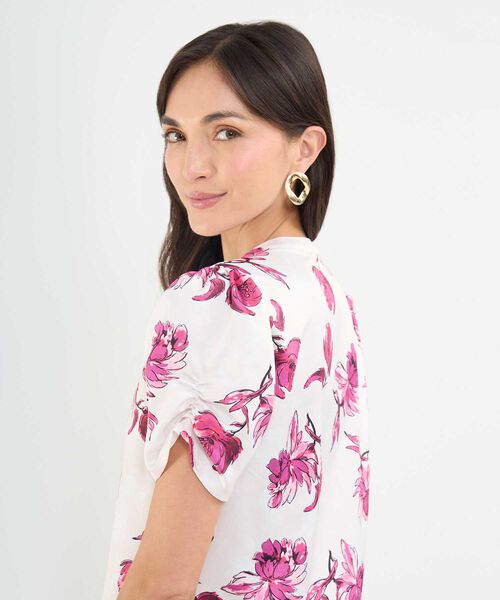 Blusa Estampada Manga Englobada