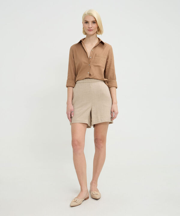 Camisa Manga Larga Con Bolsillo Unicolor En Lino