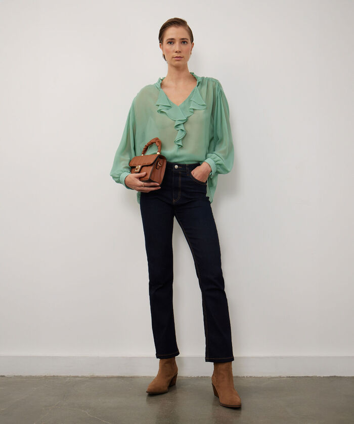 Blusa Con Volantes En Mangas Y Escote Unicolor