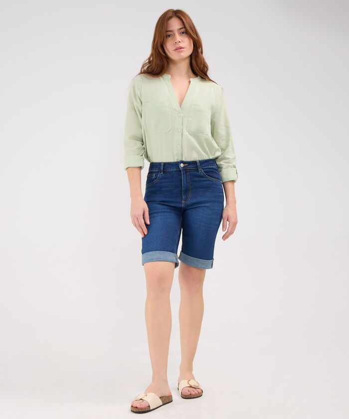 Bermuda Larga Con Roll Up Tono Azul Oscuro