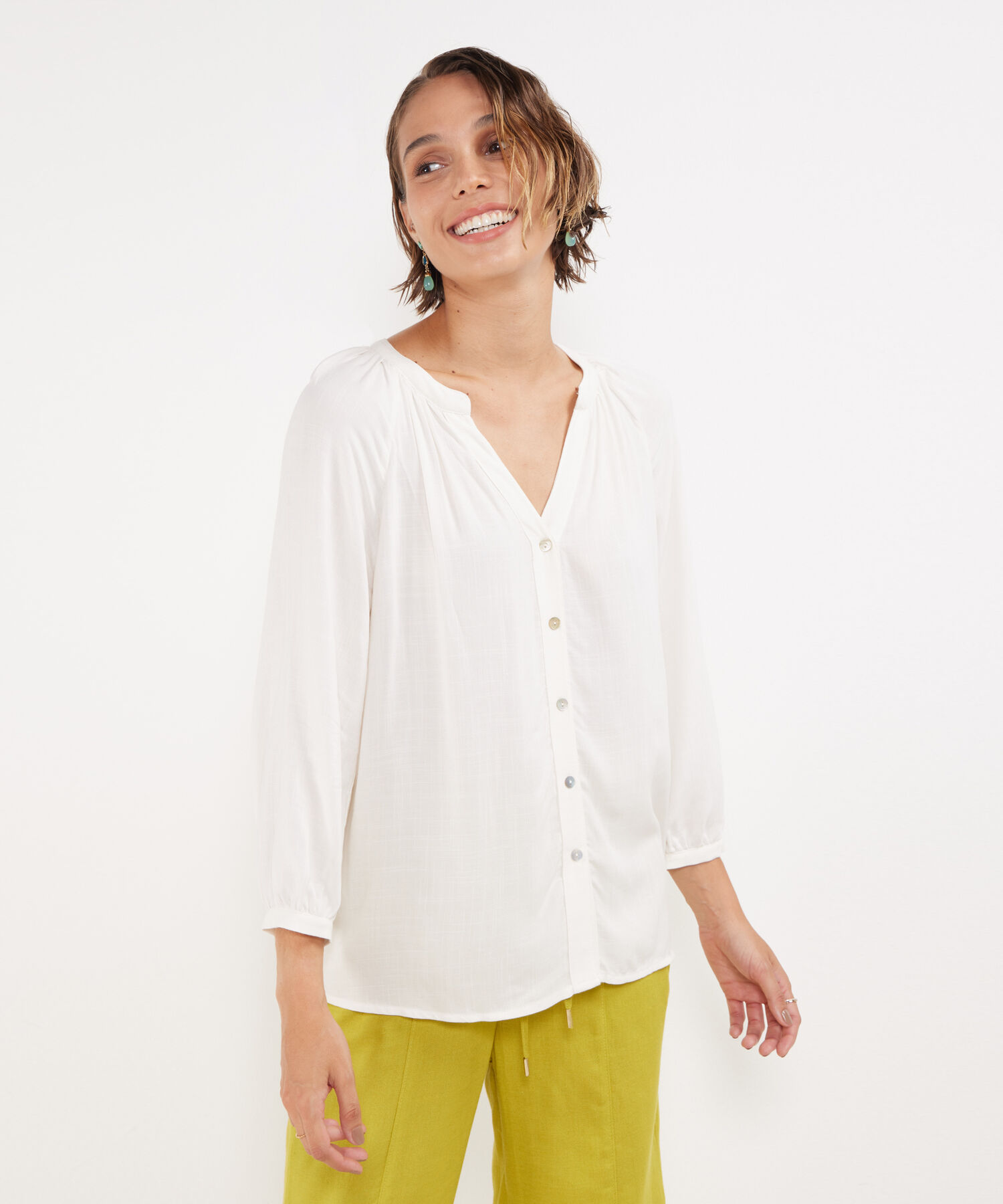 Blusa Manga 3/4 Cuello Neru Unicolor