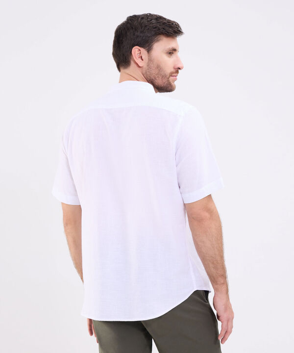 Camisa manga corta unicolor para hombre