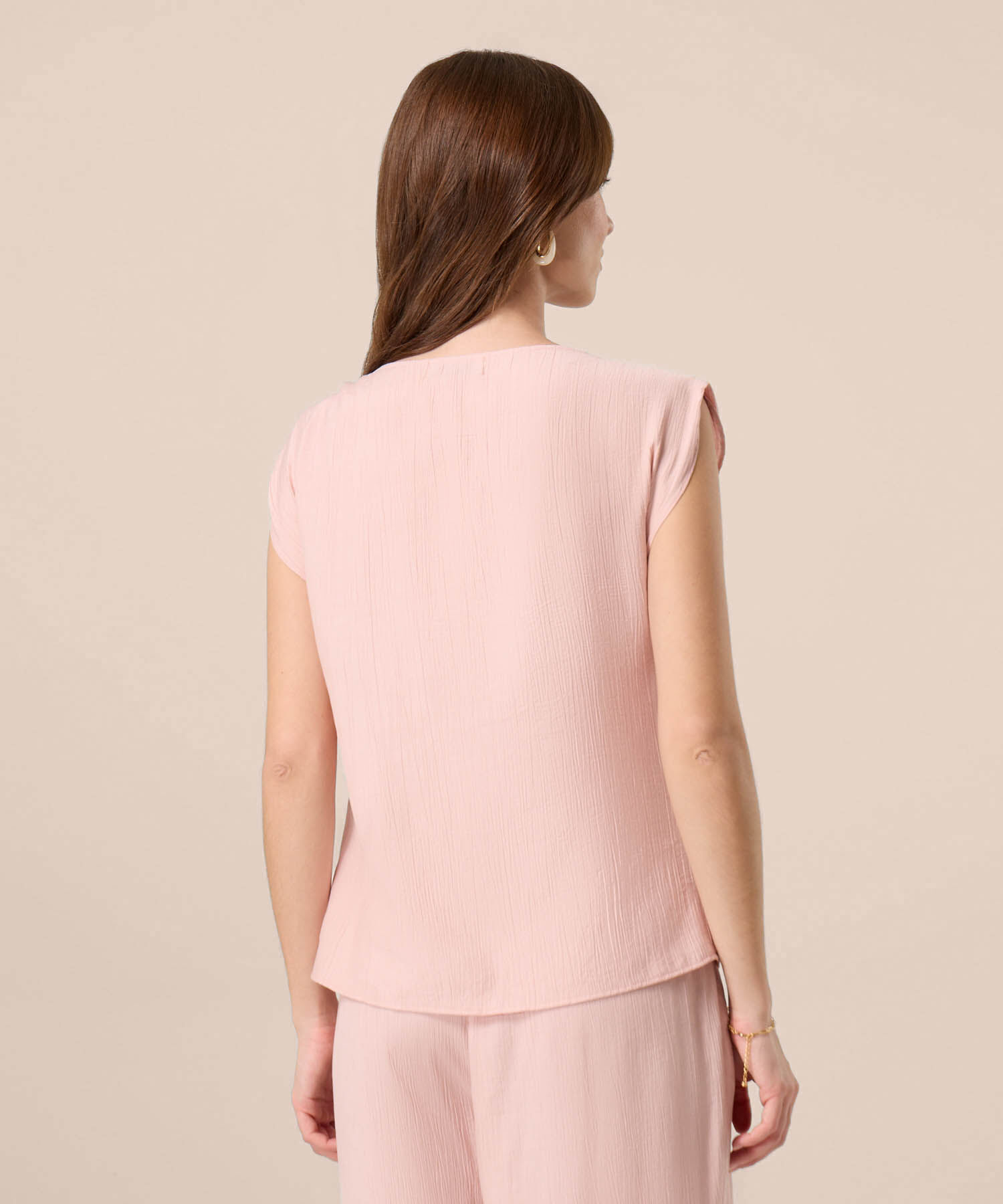 Blusa Con Cuello Redondo Y Hombreras Para Mujer