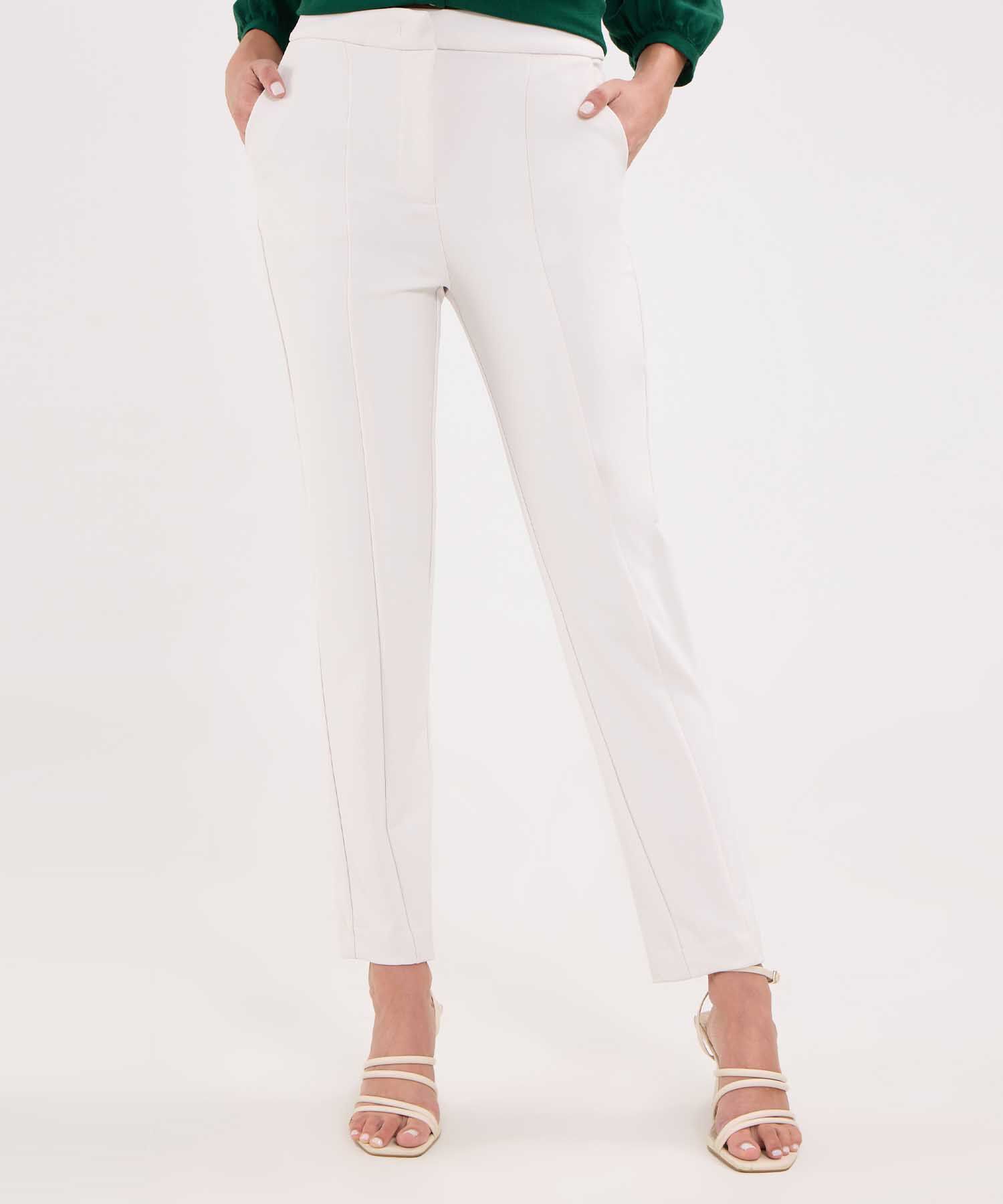 Pantalón Casual con Bolsillos