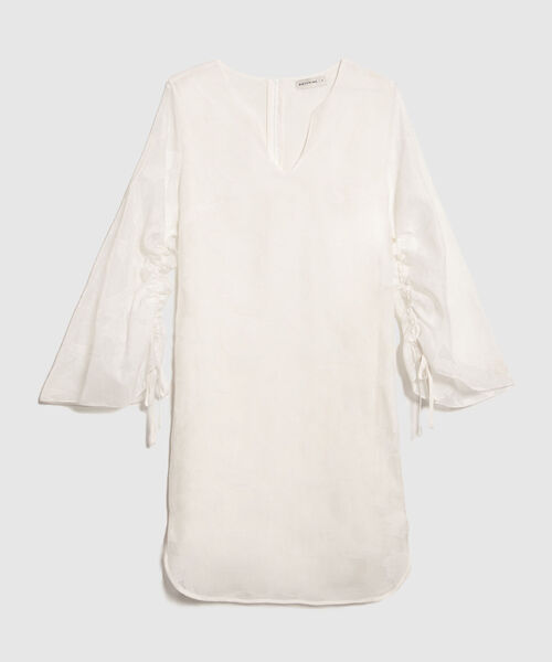 Vestido Corto Escote en V