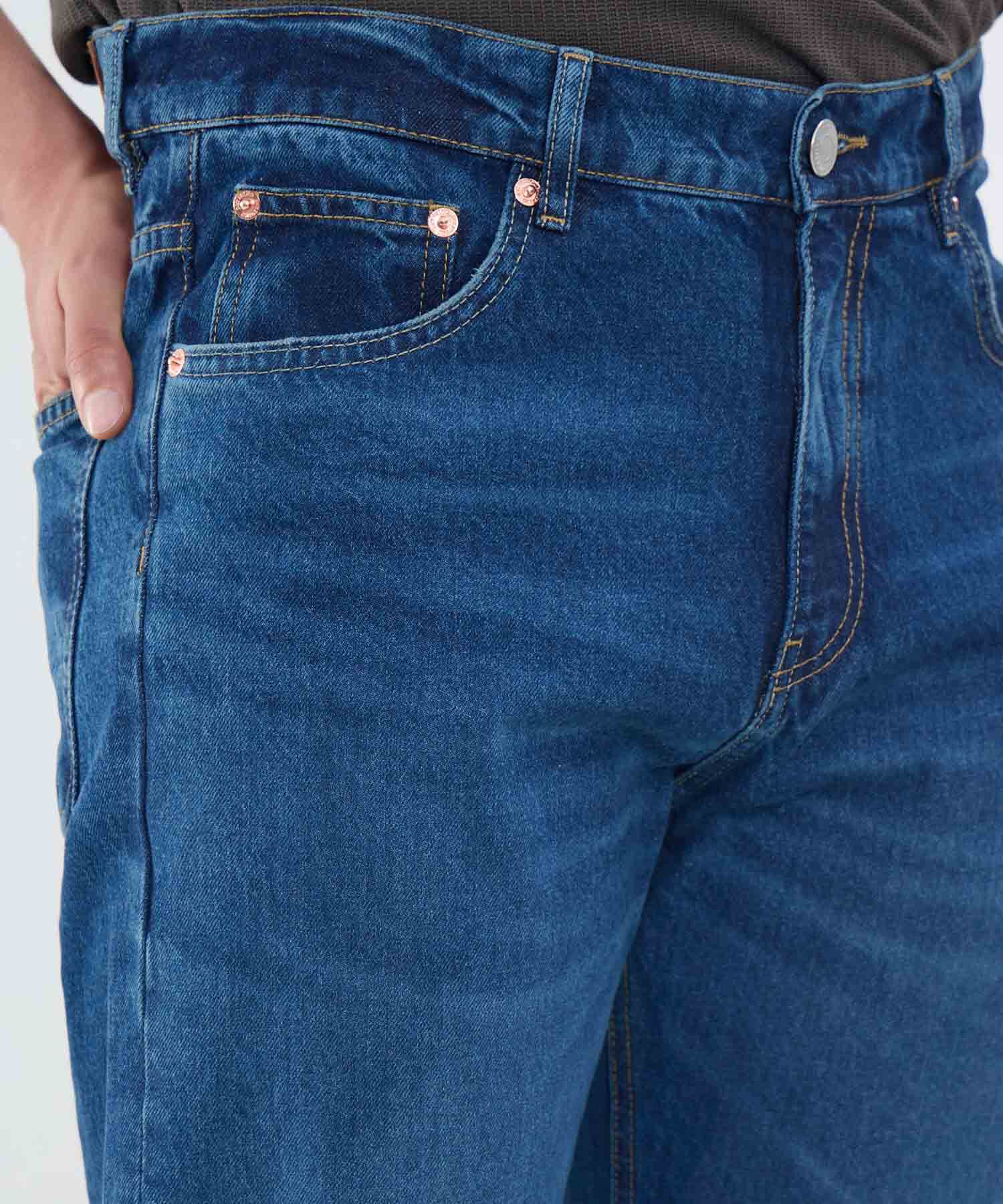 Jeans Relax Fit Tono Azul Medio Oscuro