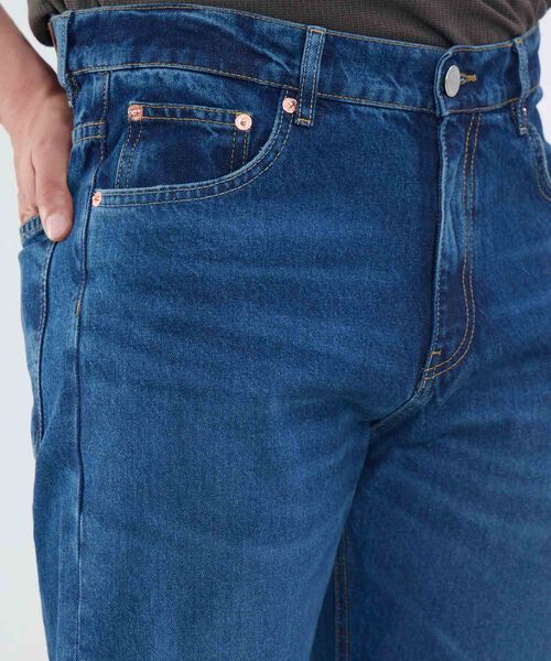 Jeans Relax Fit Tono Azul Medio Oscuro image number null