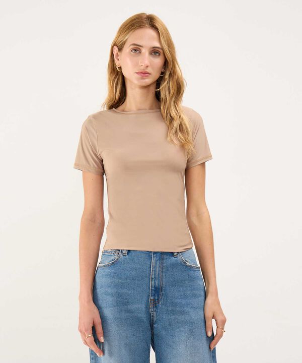 Camiseta B&aacute;sica image number null