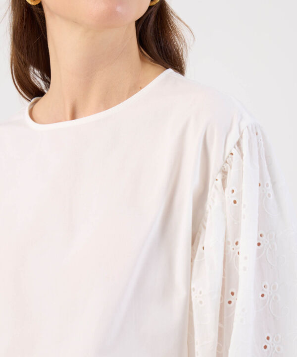 Blusa de Mangas Bordadas para Mujer