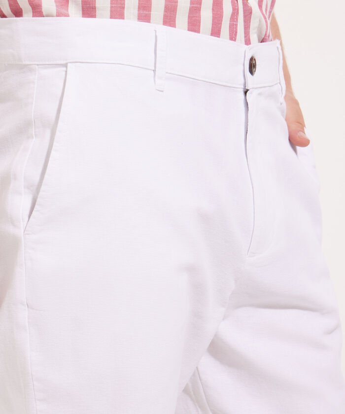 Pantalón Tipo Chino con Bolsillos