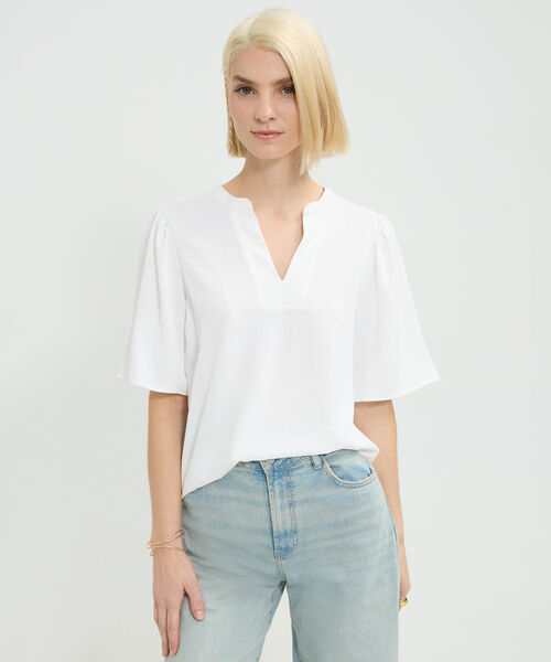 Blusa Unicolor Con Cuello V image number null
