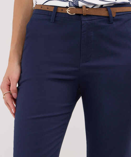 Pantalon Unicolor Chino Con Cinturon image number null