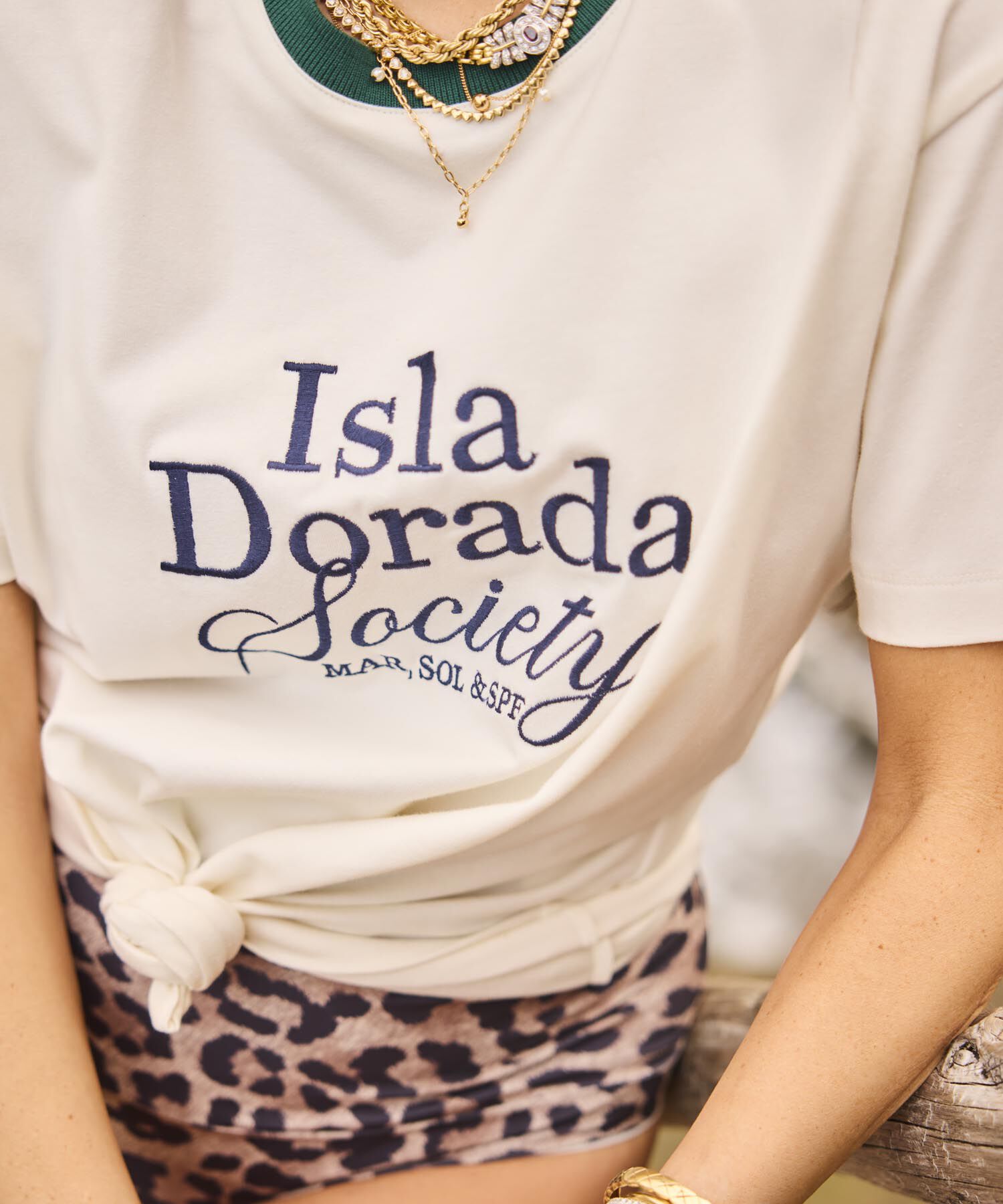 Camiseta Con Cuello En Contraste Para Mujer