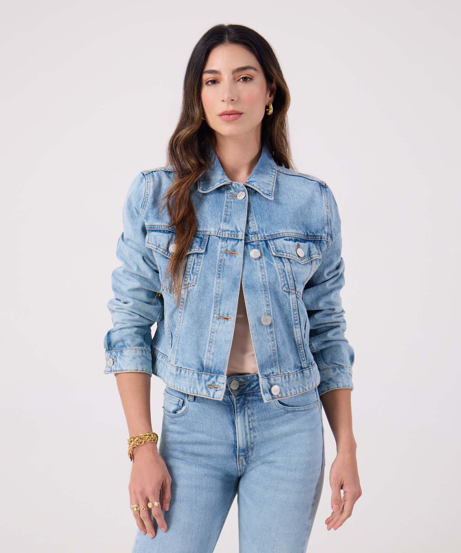 Chaqueta Trucker Tono Azul Claro 