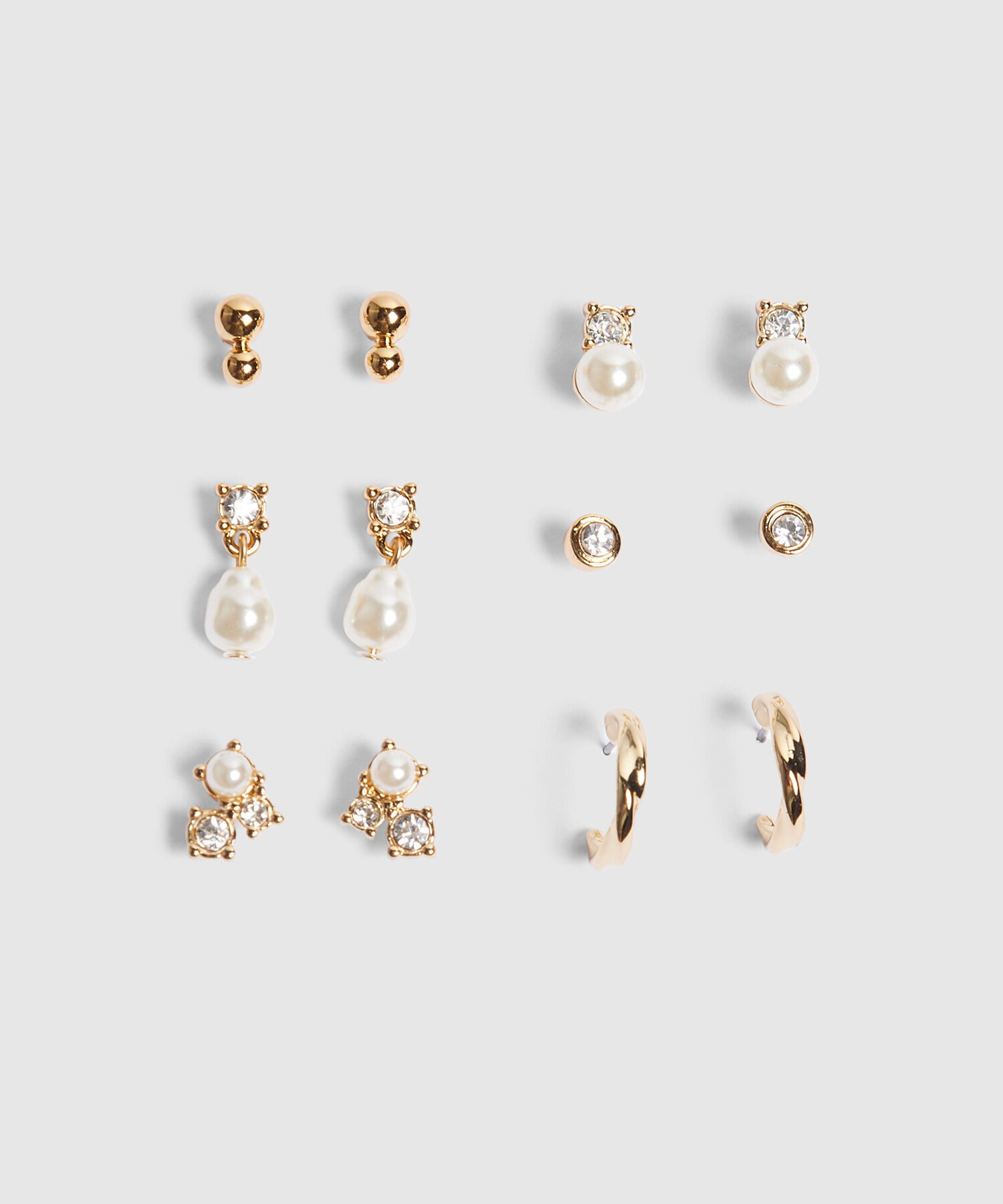 Set x 6 Aretes Dorados con perlas