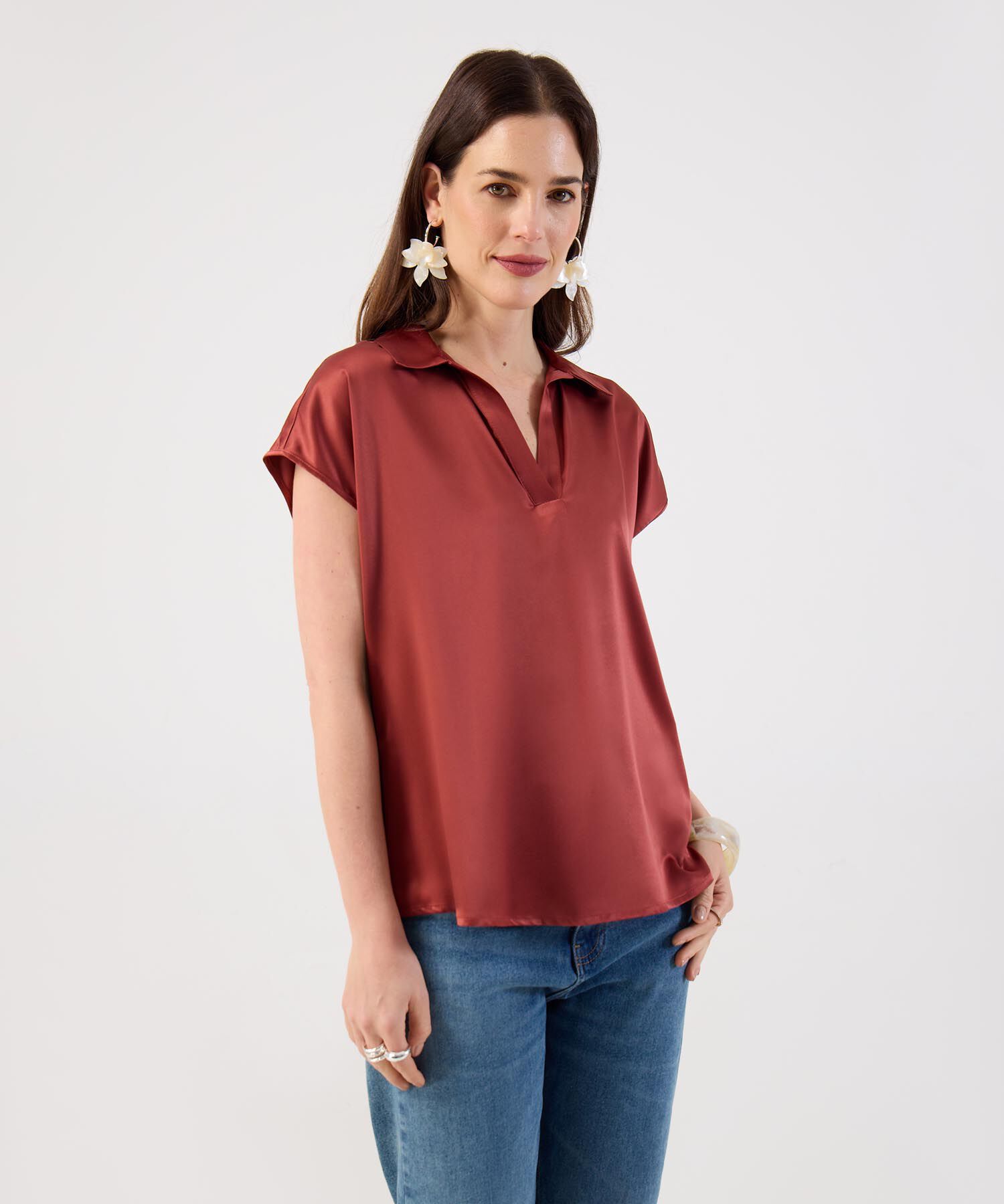 Blusa Unicolor Con Cuello Camisero Para Mujer