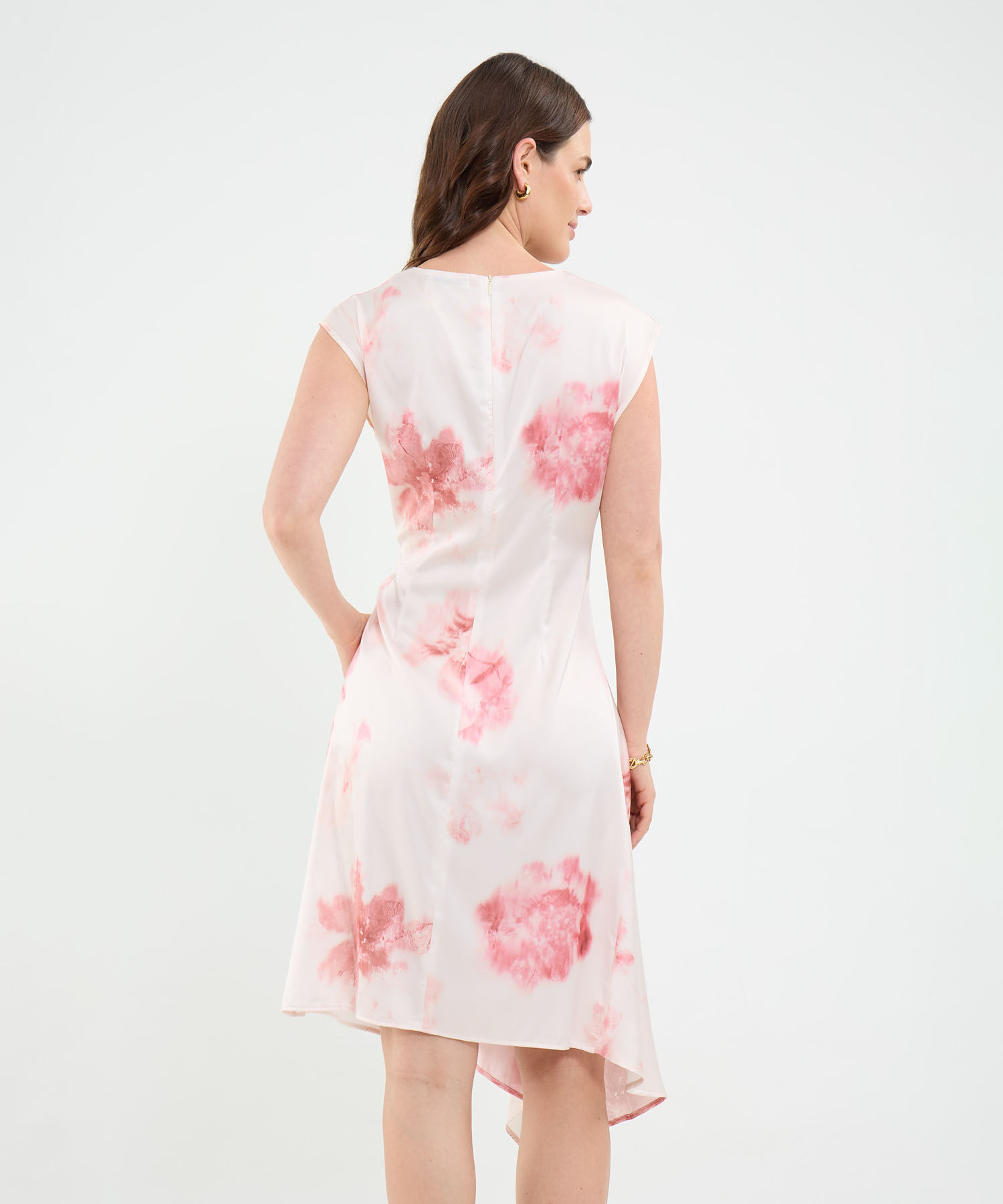 Vestido estampado con recogido y corte asim&eacute;trico para mujer