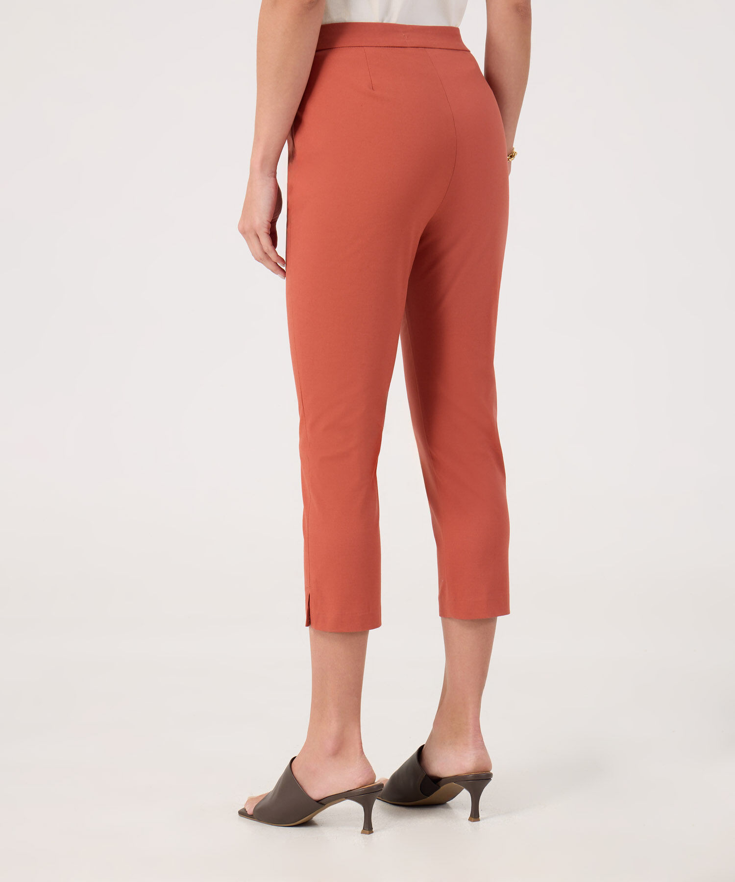 Pantalon Capri Unicolor