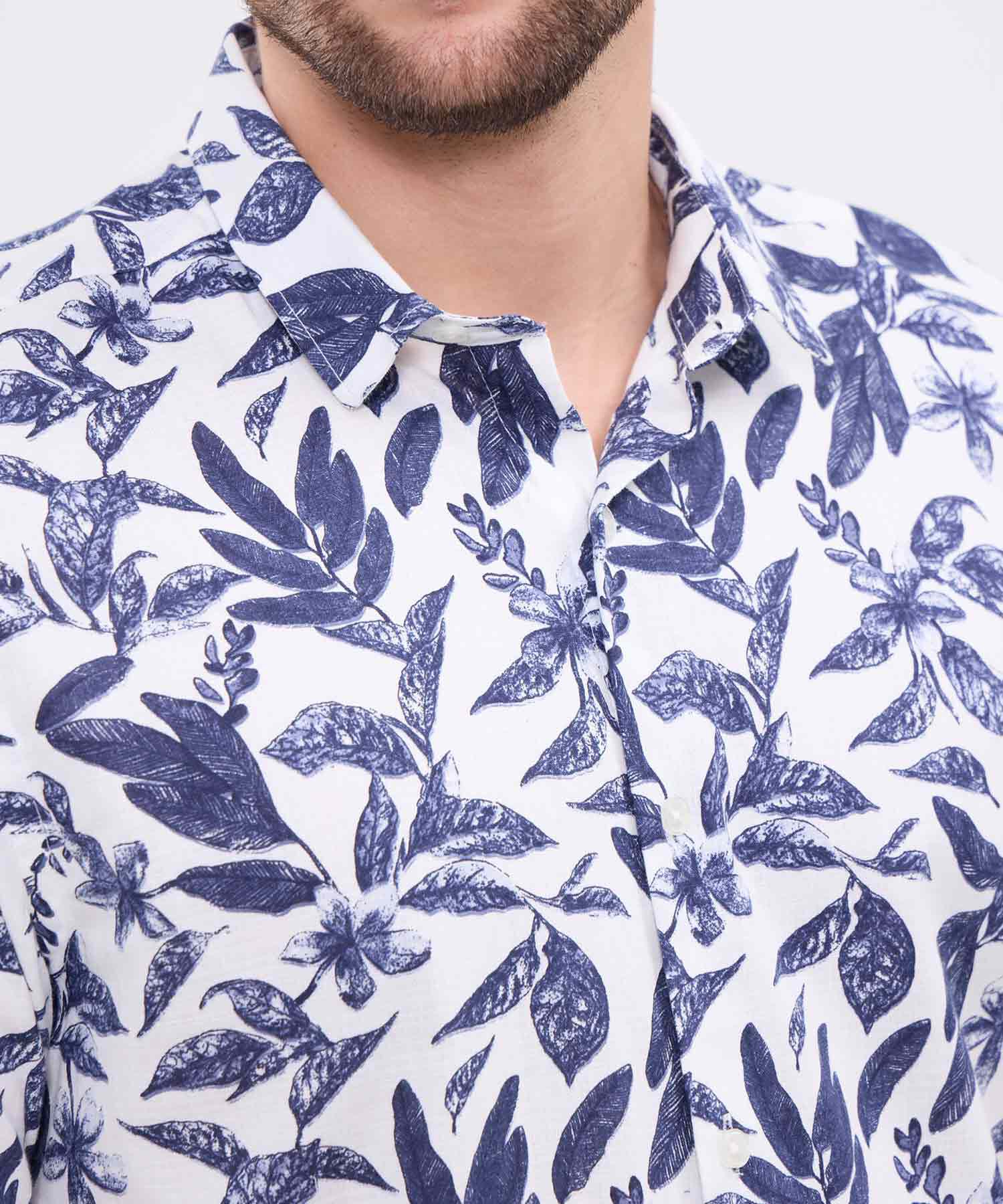 Camisa manga corta estampada para hombre