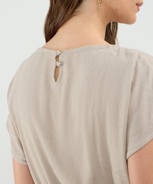 Blusa Manga Corta Ruedo Asimetrico Para Mujer