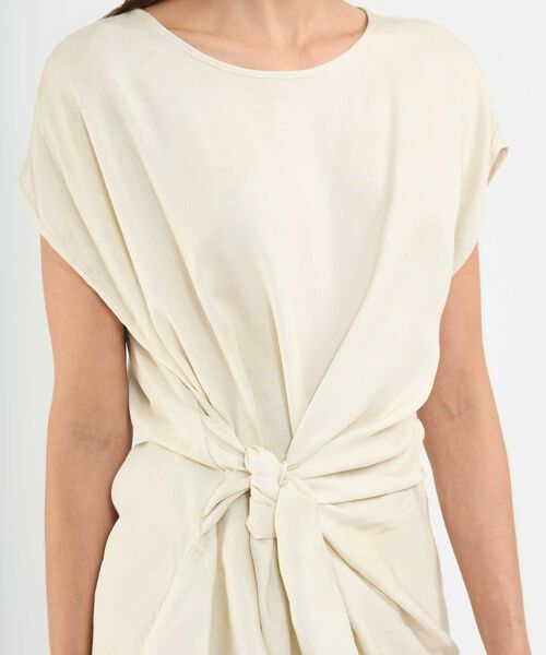 Blusa Estampada con Anudado image number null