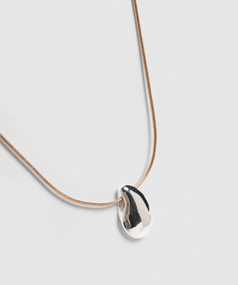 Set Bicolor Con Collar Y Aretes En Forma Org&aacute;nica 