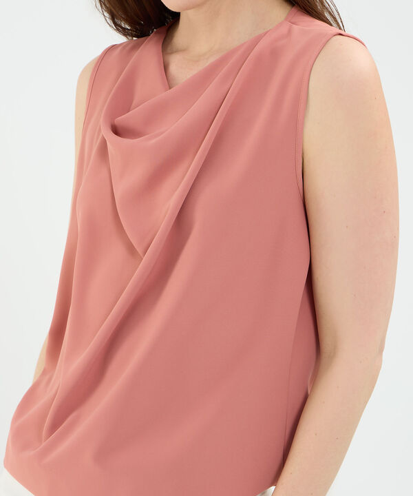 Blusa Escote Drapeado