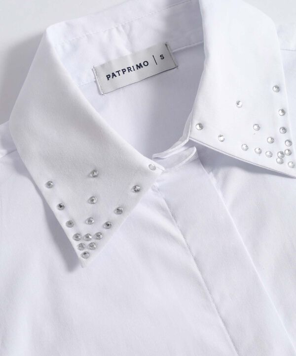 Camisa Mujer Manga Corta Cuello Con Pedrer&iacute;a