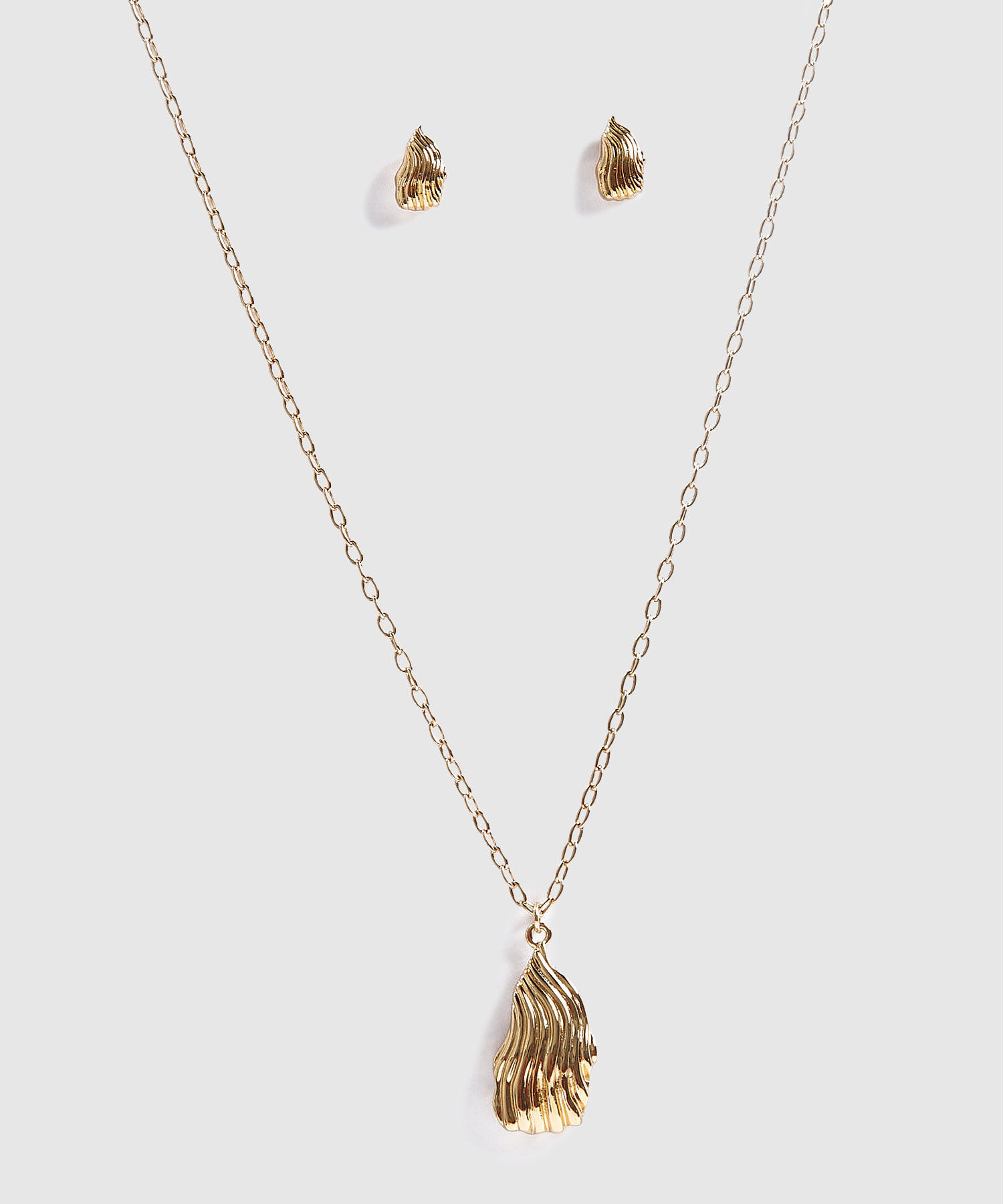 Set De Accesorios Dorados