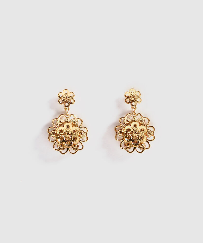 Aretes