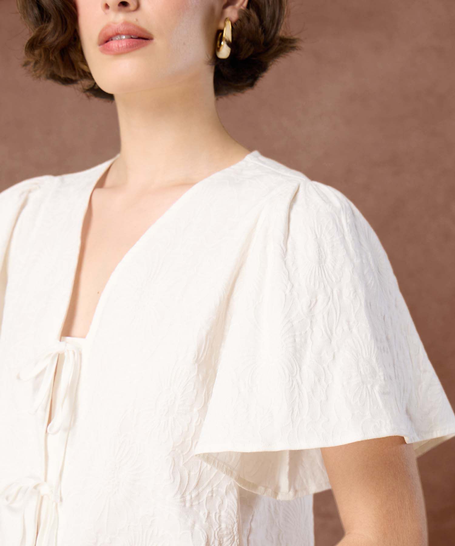 Blusa con Escote V y Cierre de Lazos Para Mujer