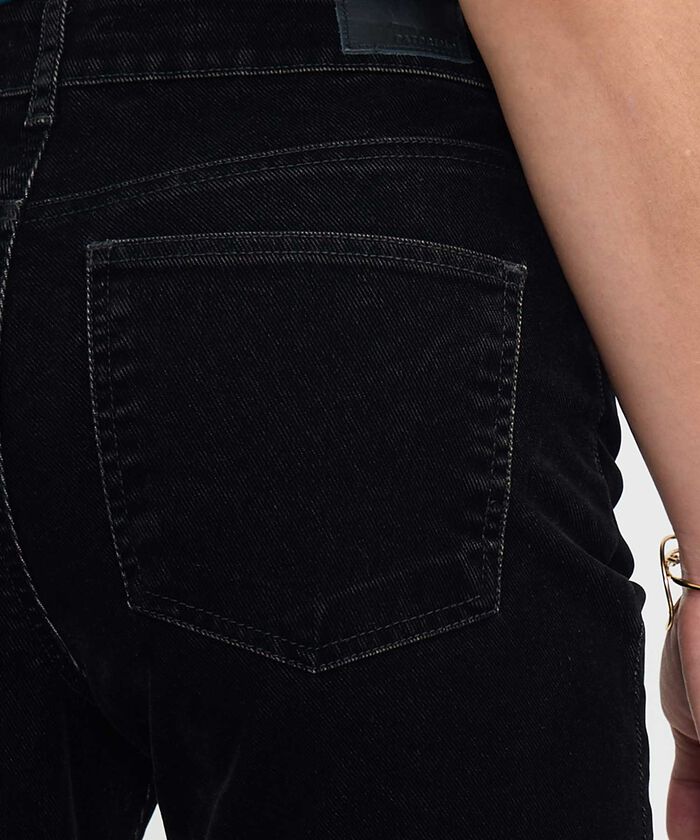 Jeans Straight Tono Negro