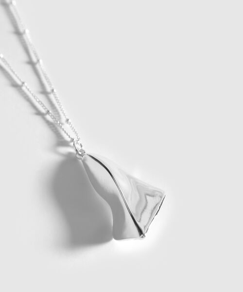 Collar image number null