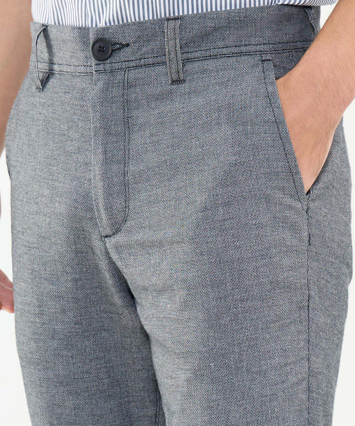 Pantal&oacute;n Chino
