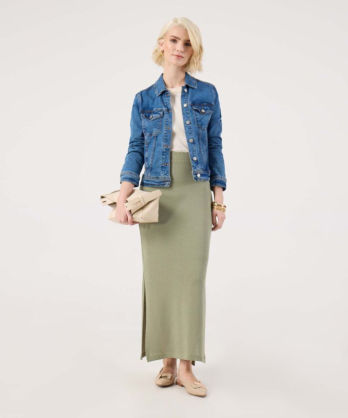 Falda Texturizada Con Abertura