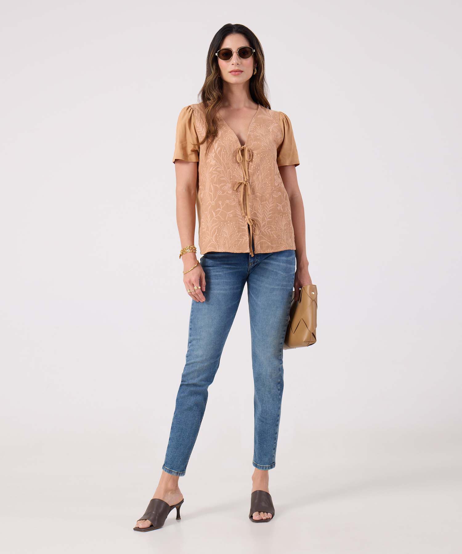 Jeans Slim Tono Azul Medio 