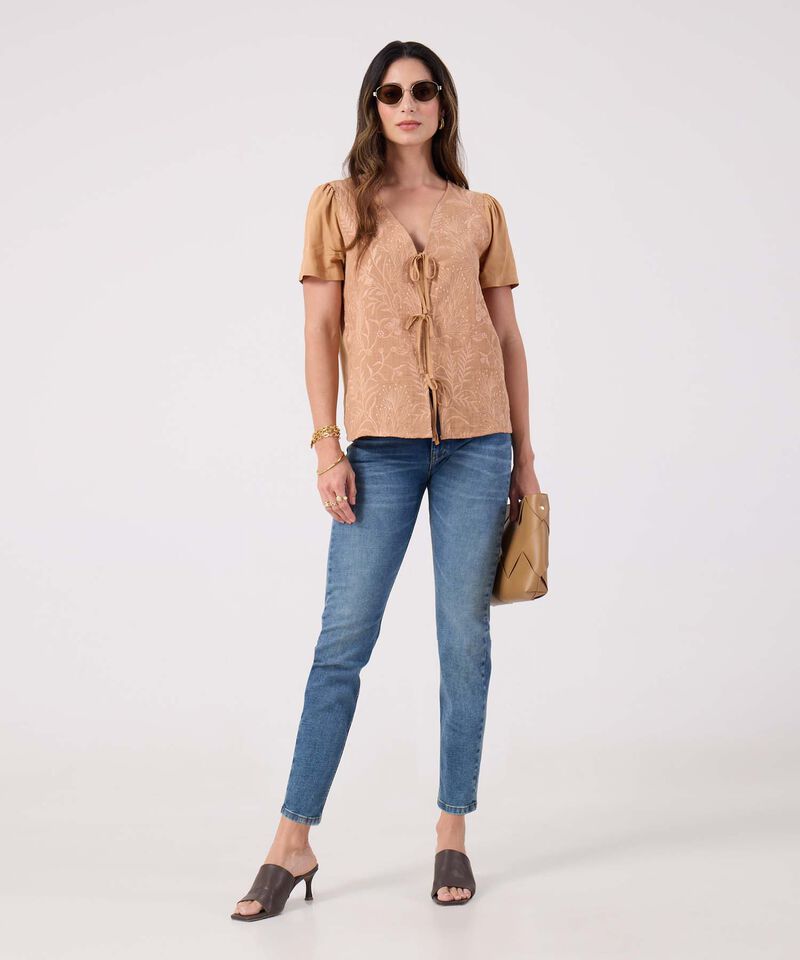 Jeans Slim Tono Azul Medio 