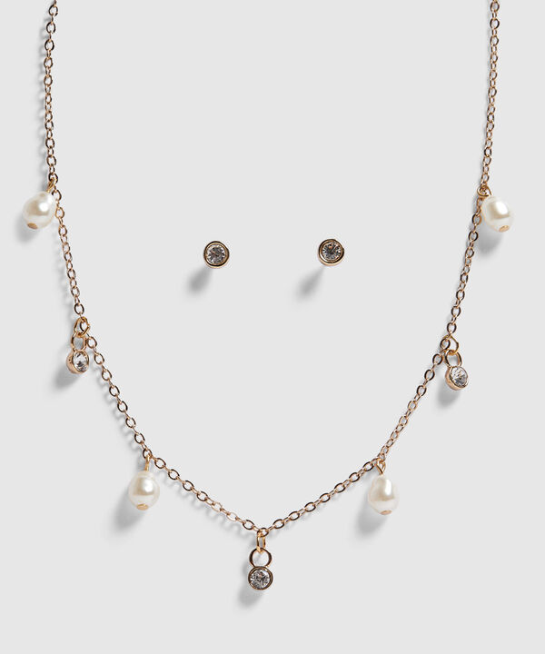 Set de accesorios dorados con perlas image number null