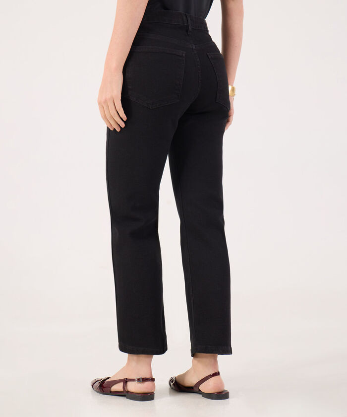 Jean Straight Con Desgaste 