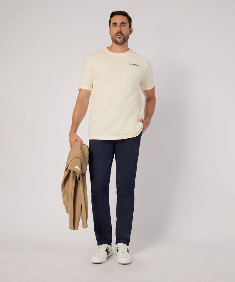 Camisera Con Bordado En Costado 