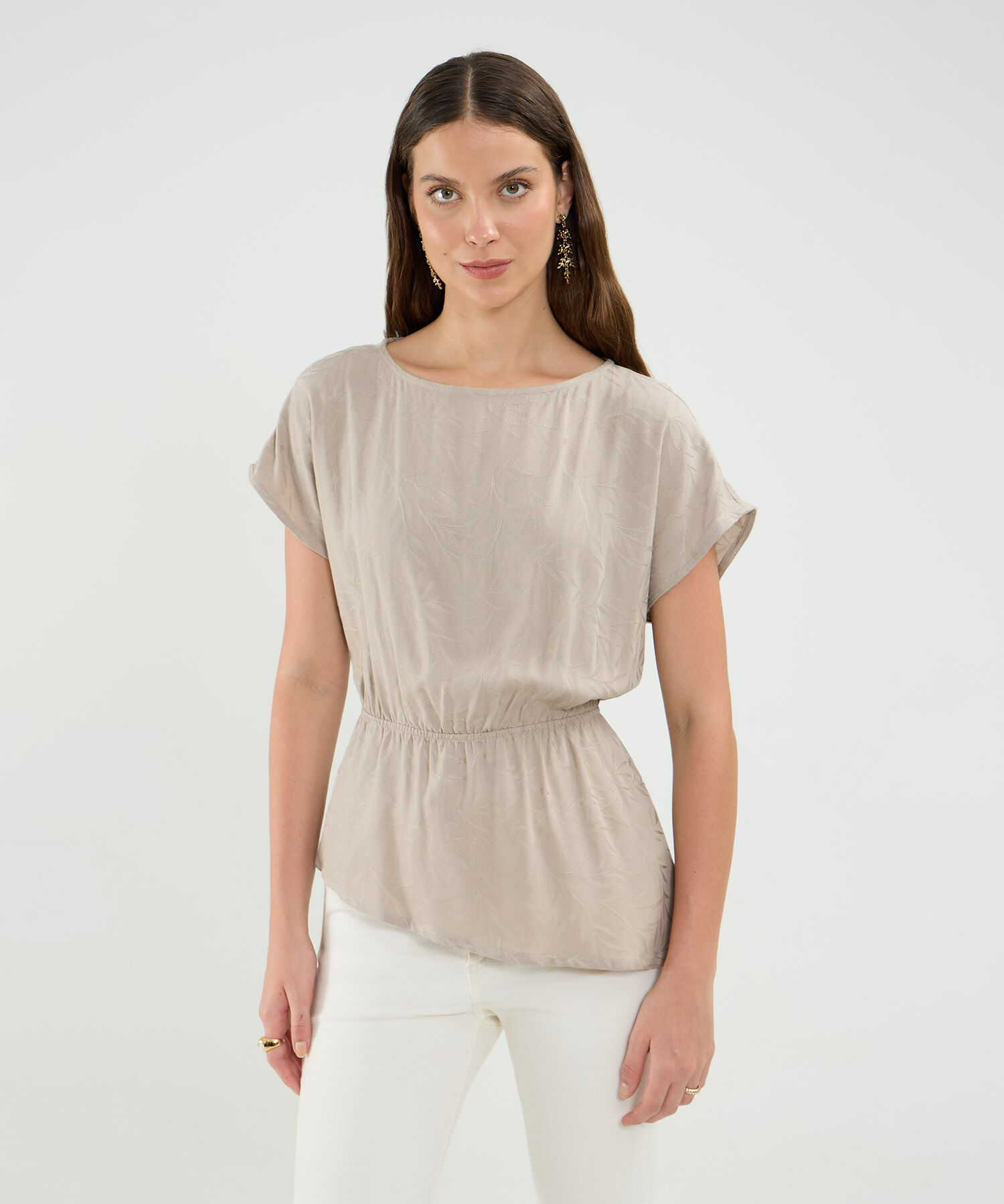 Blusa Manga Corta Ruedo Asimetrico Para Mujer