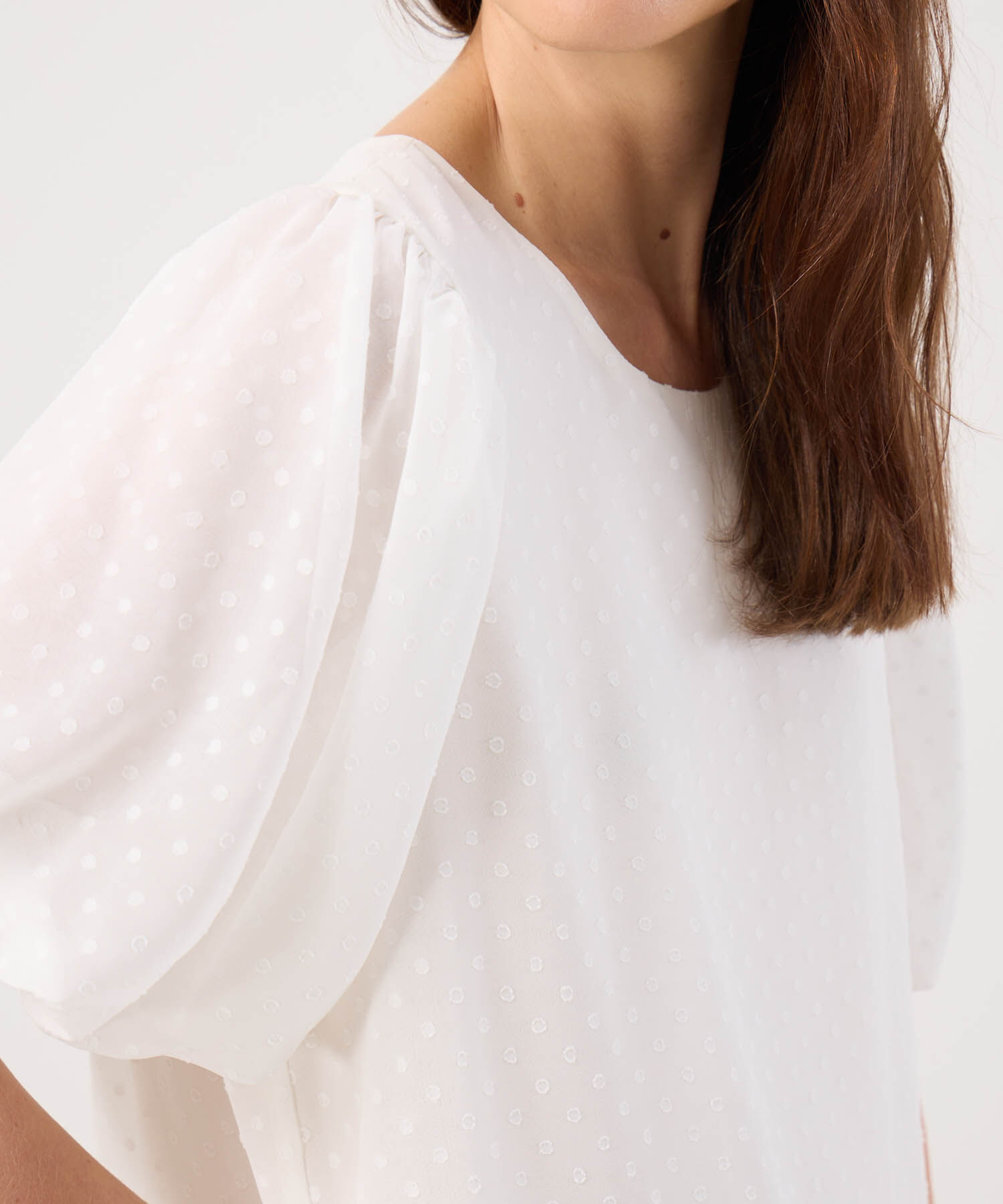 Blusa Texturizada Con Manga Globo