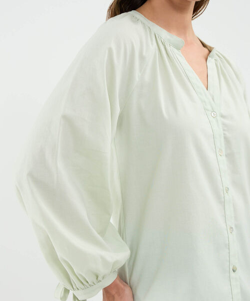 Blusa Manga Larga Efecto Lino image number null