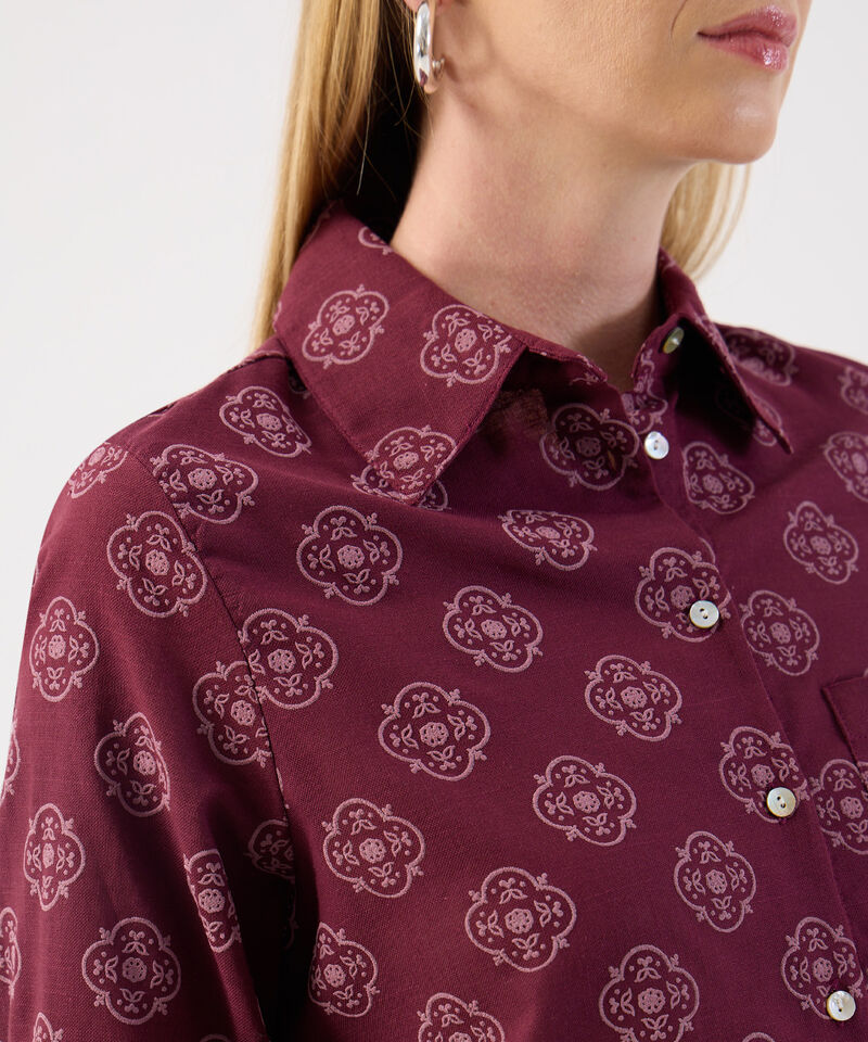 Camisa Estampado Paisley Azul y Blanco